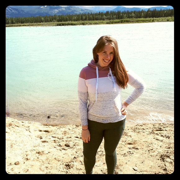 Meet your Posher, Hailey - Picture 1 of 1